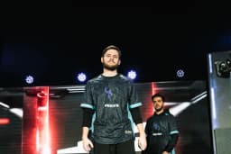 Sources: Vivid set to join Carolina